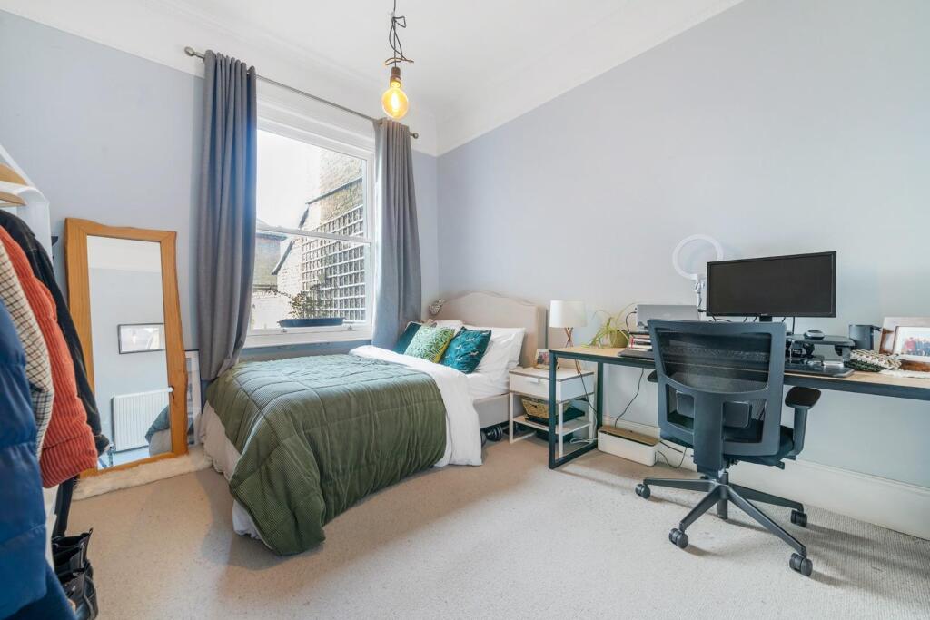 Bedroom 2.jpg