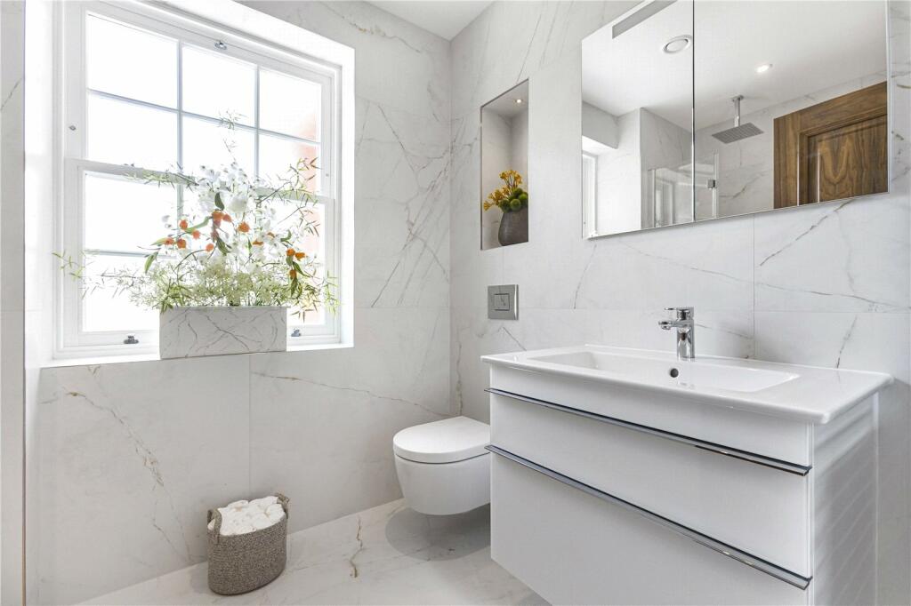 Plot 1 (Showhome)
