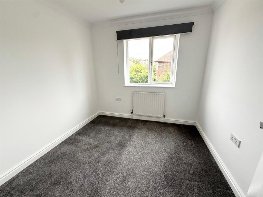3rd bedroom.jpg