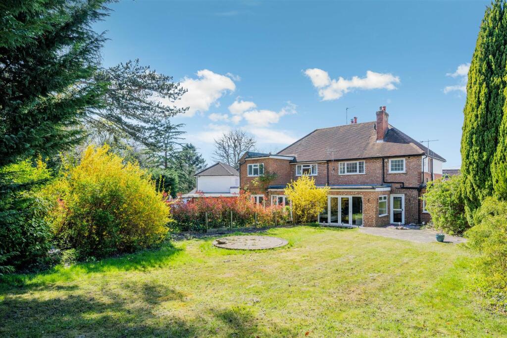 ROUNDWOOD VIEW (14 FROM 25)-22.jpg