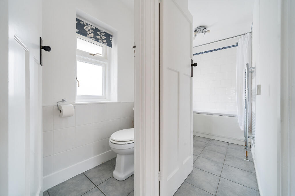 Separate WC