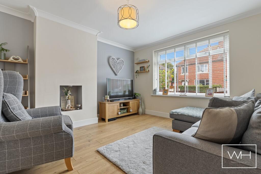 97 Wellington Grove,