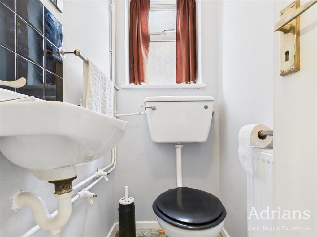 CLOAKROOM