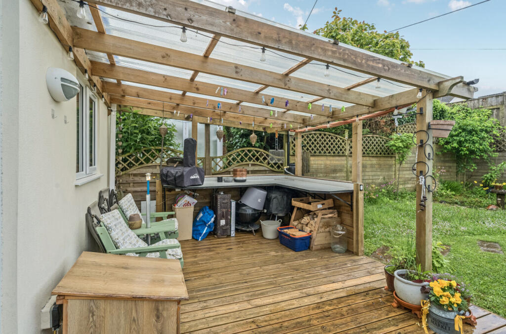 1295315-1-682da1c...