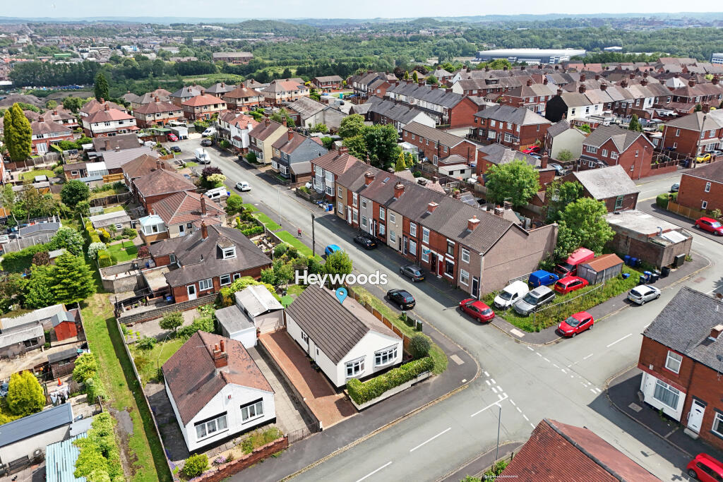 DJI_20250610122030_0004_D