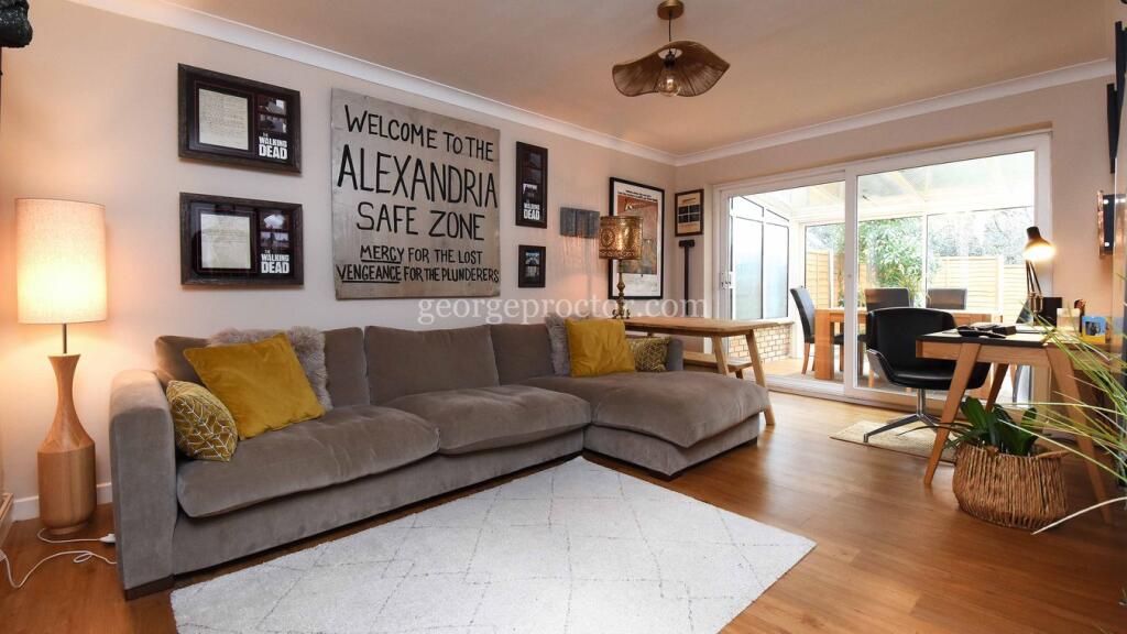 Tredwell Close, Bromley, BR2