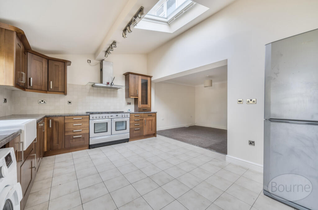 7085e003-3ea4-4dc...