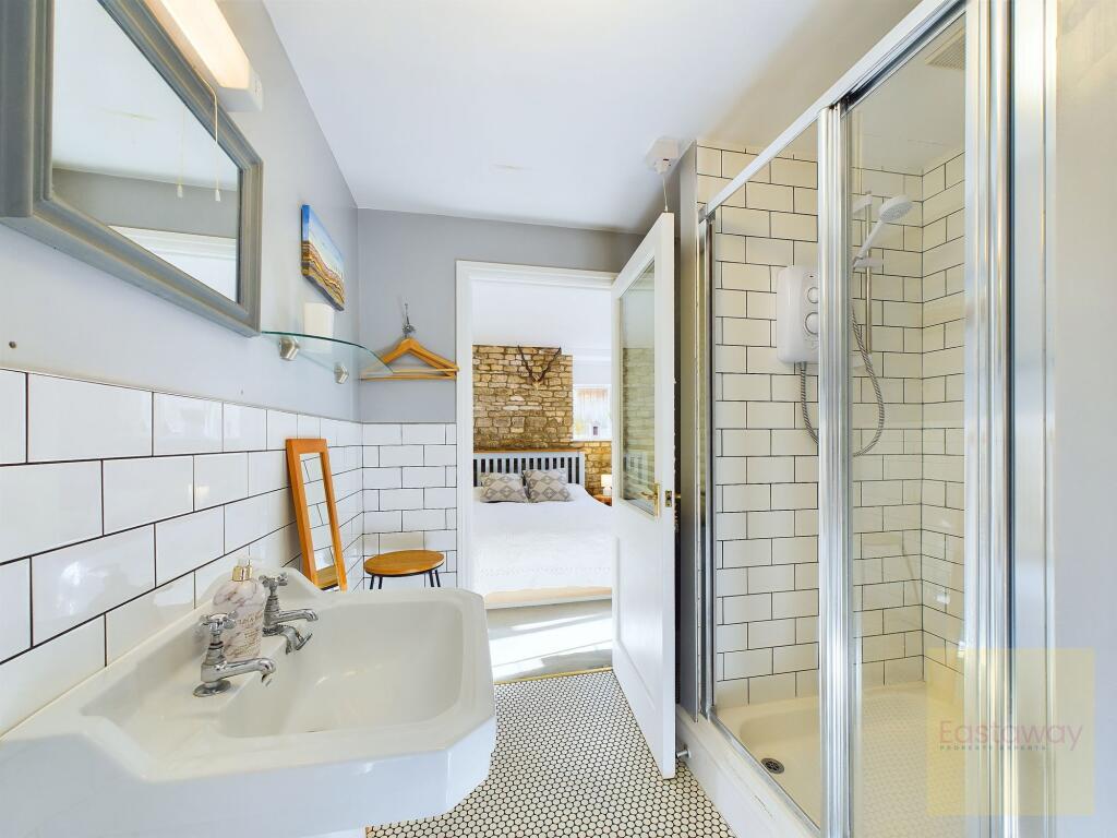 Annexe Bathroom