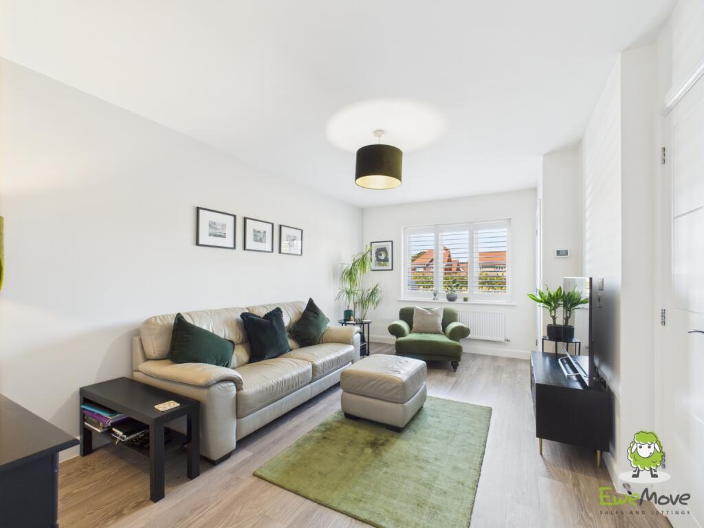 EweMove Basingstoke Church Acre Living Room