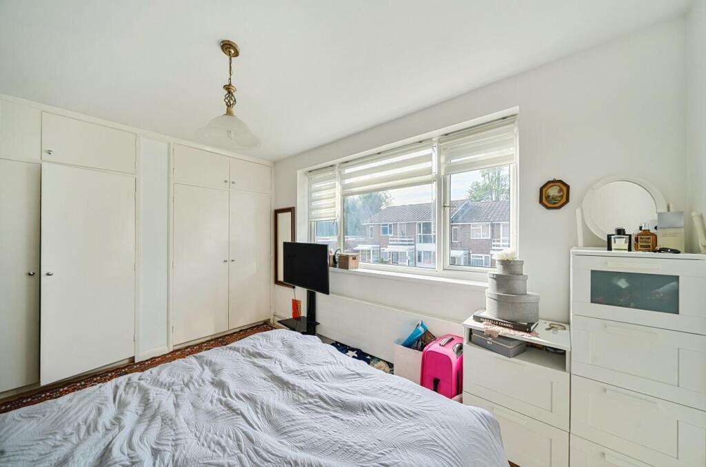 Davidson Frost-Wellings, DFW, White House Drive, B