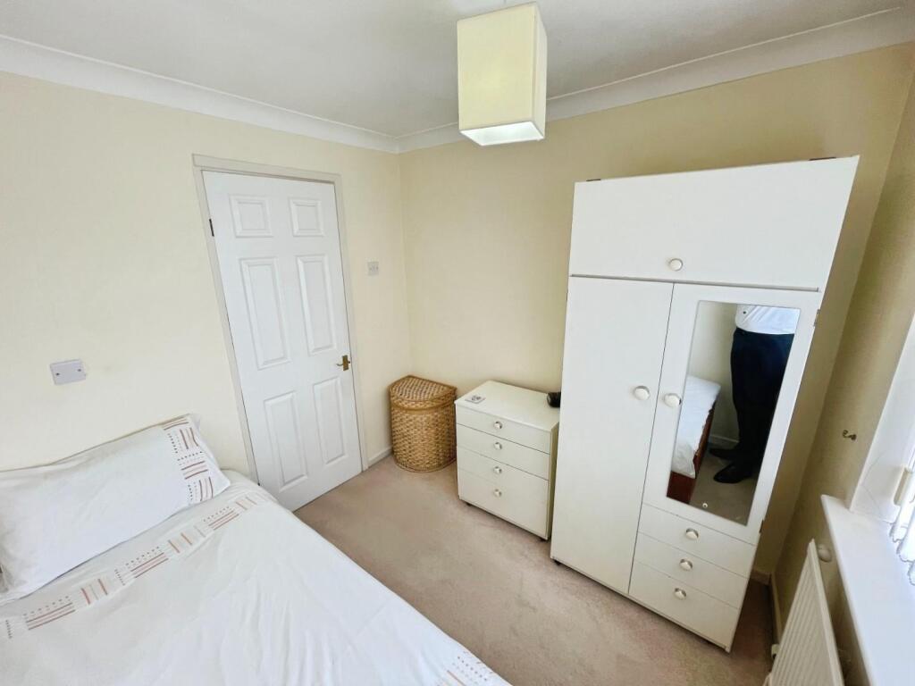 4b749952--421C-B40D-4A95033A3102-58171-00000833809