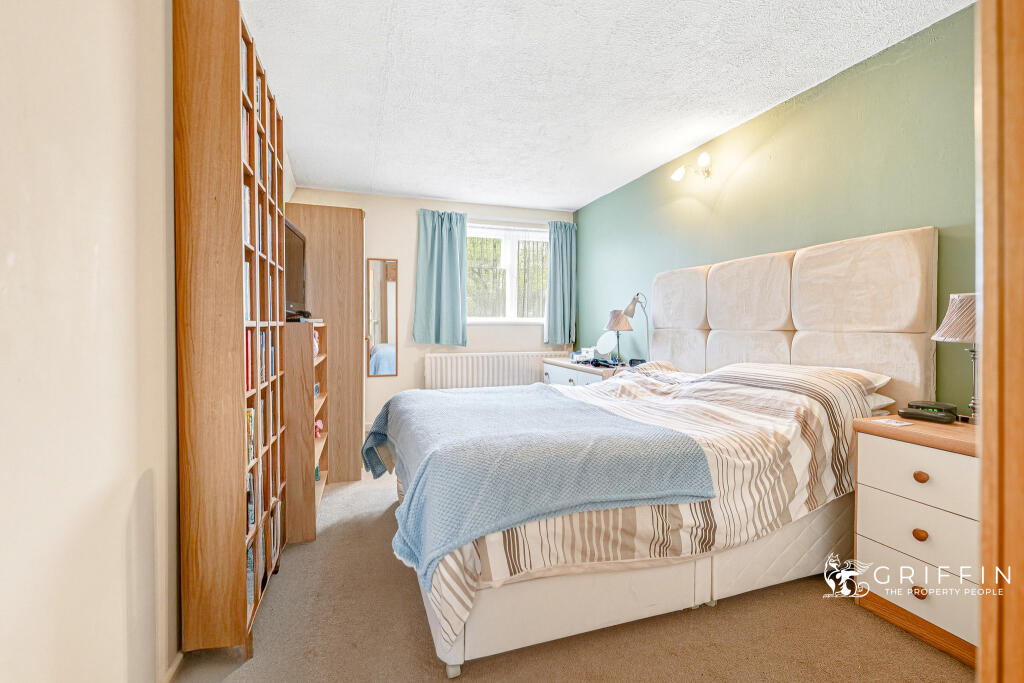 8p1943470p1943474edit