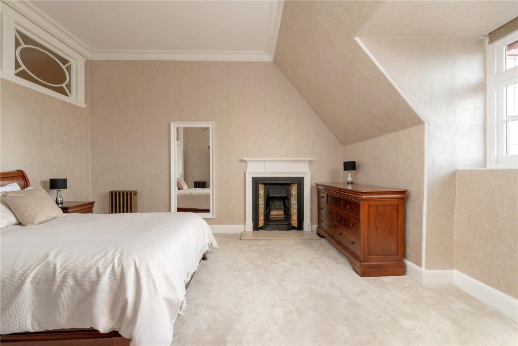 Principal Bedroom