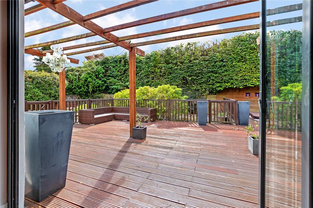Front Decking