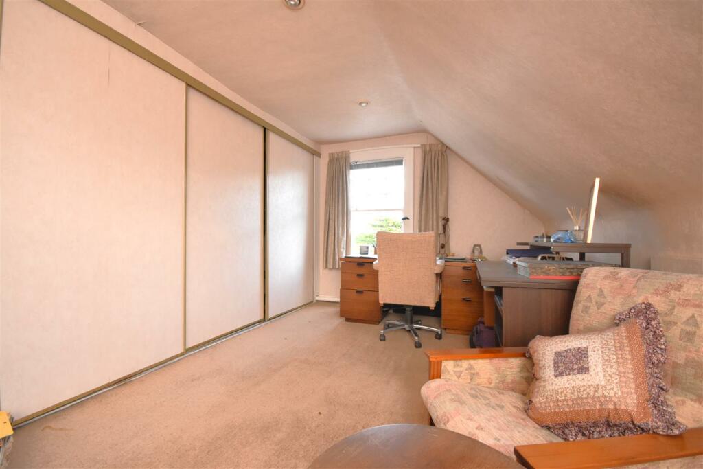 DSC_0196 - Copy (2).JPG