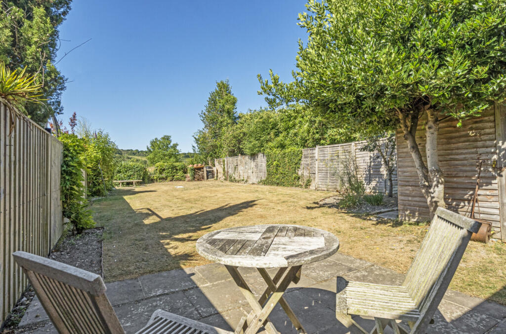 1318404-17-686651...