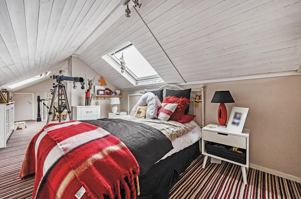 1318058-16-686581...