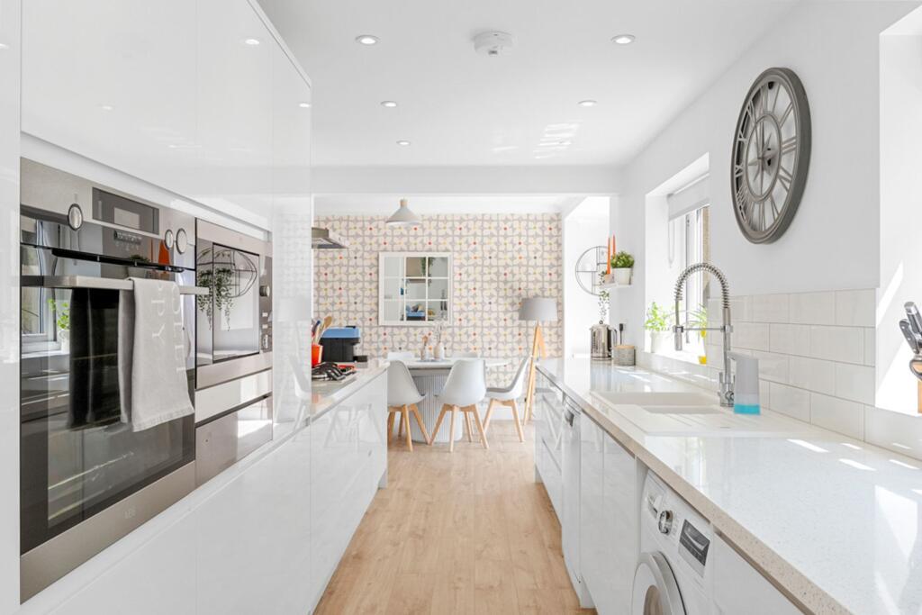 Kitchen Breakfast Room