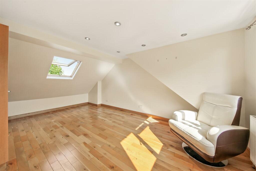 25 Alder Grove - D0yMaIOz7x1eqZHnSfqP.jpg