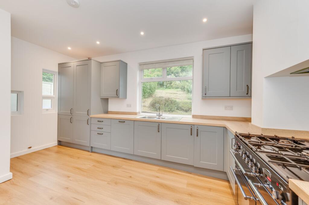 KITCHEN/DINER AND LIVING ROOM