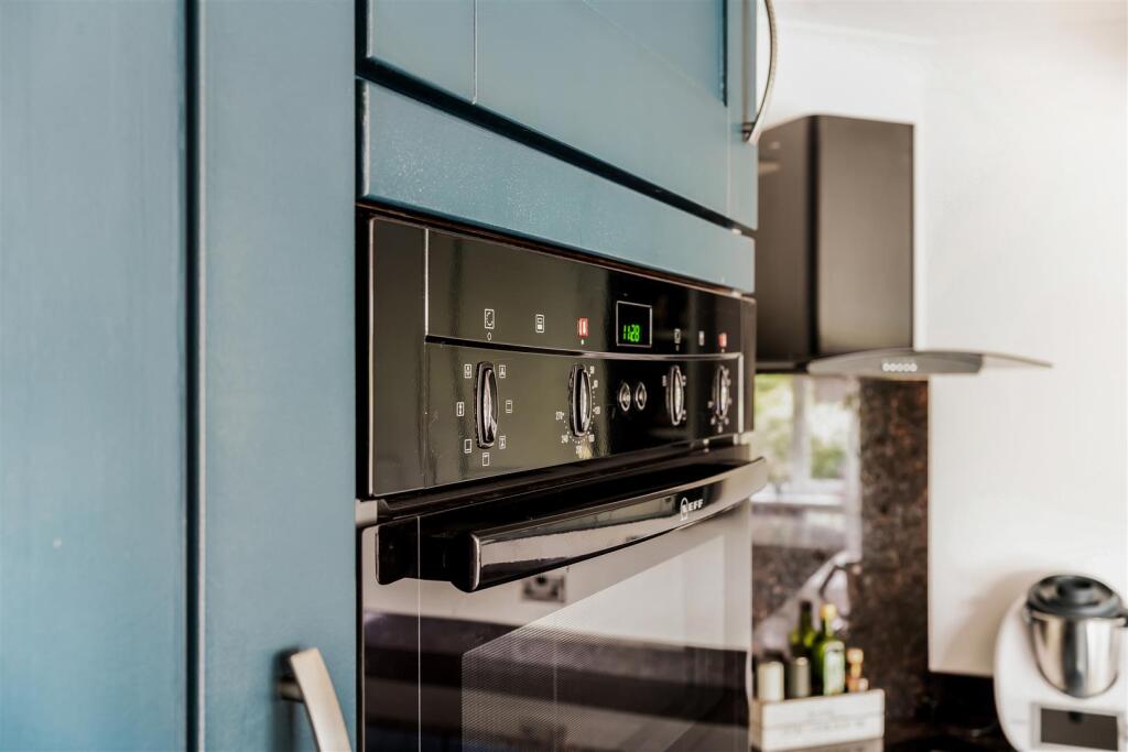 YEW TREE BOTTOM ROAD,  (20of46)-20.jpg