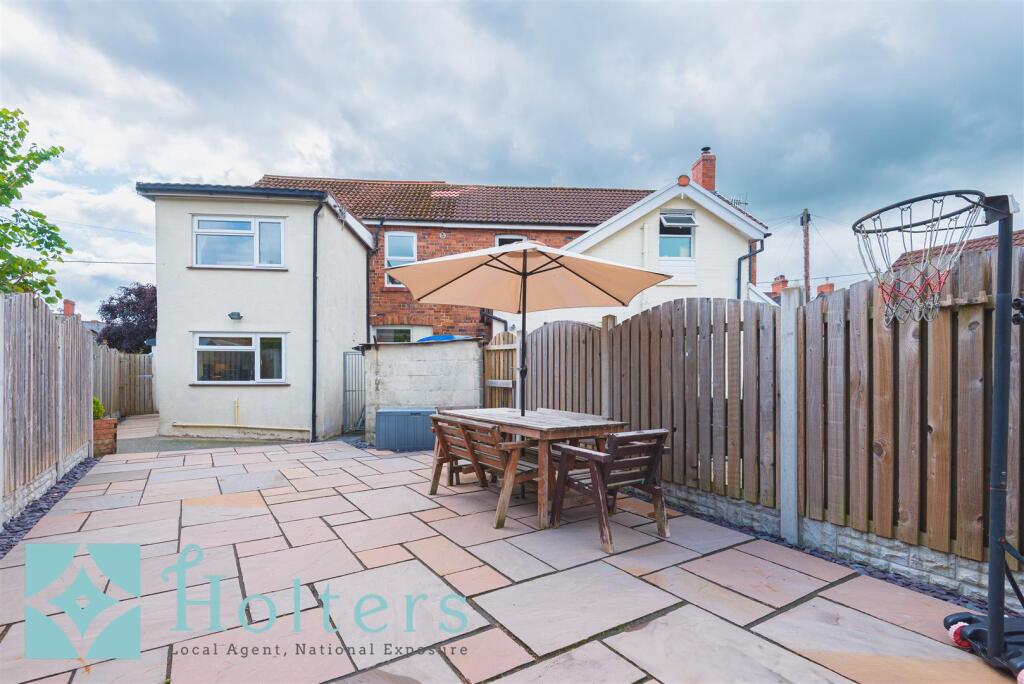 1 Irfon Road, Builth Wells-16.jpg