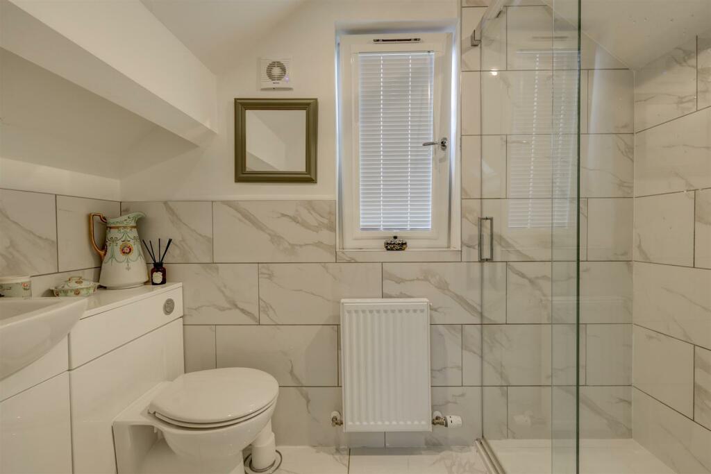 Bedroom Three Ensuite