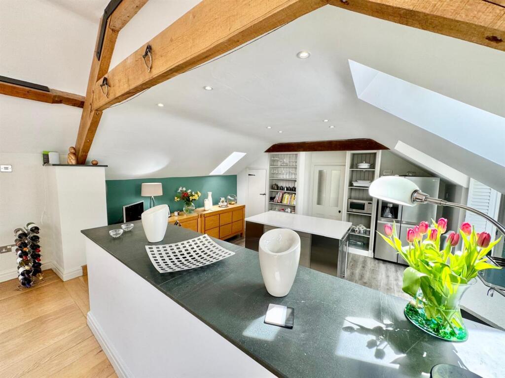 PHOTO-2025-05-18-18-18-13 (1).jpg