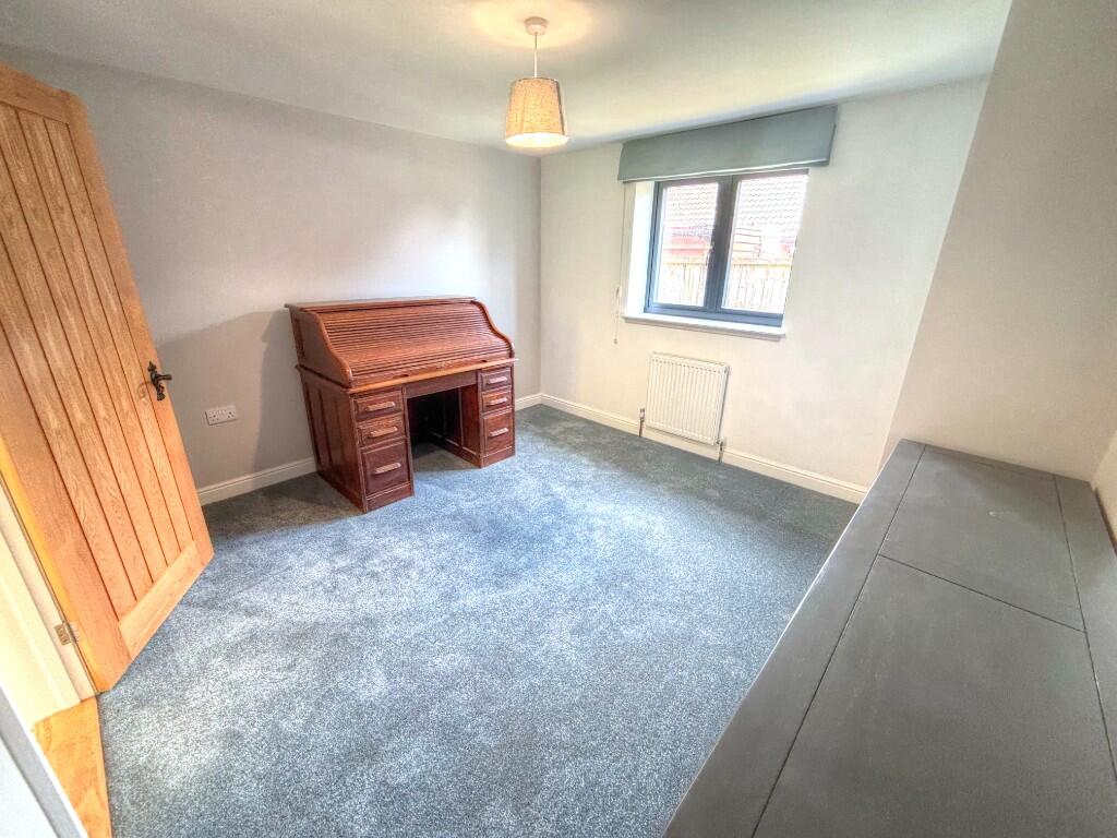 Study/3rd Bedroom