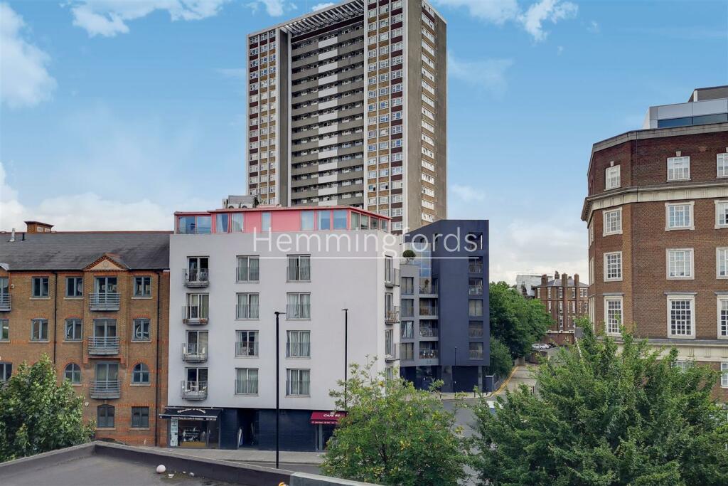 4_Balcony 1-0.jpg