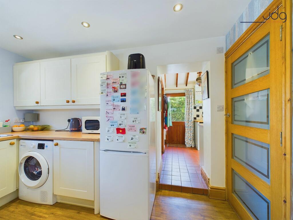 Utility/kitchen