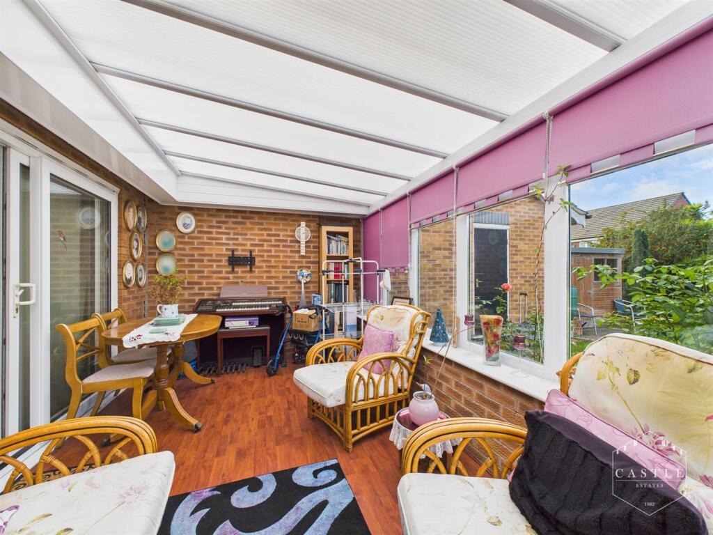 SUN ROOM