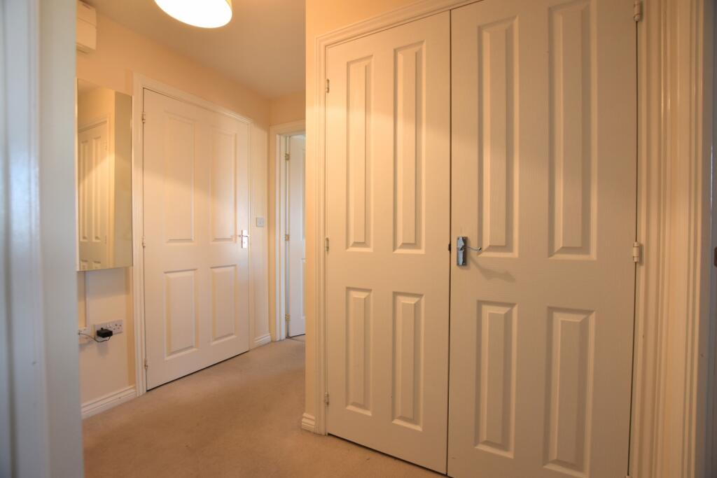 48 Kiln Drive storage