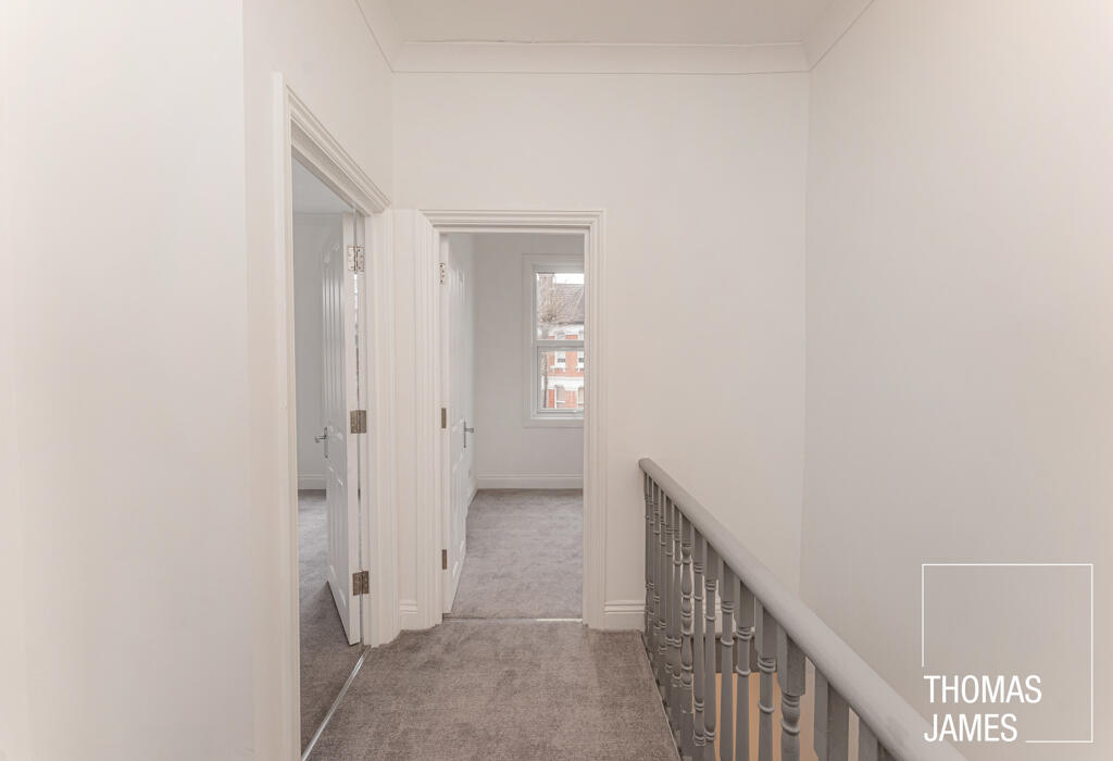 Marlborough Road, neutral decor