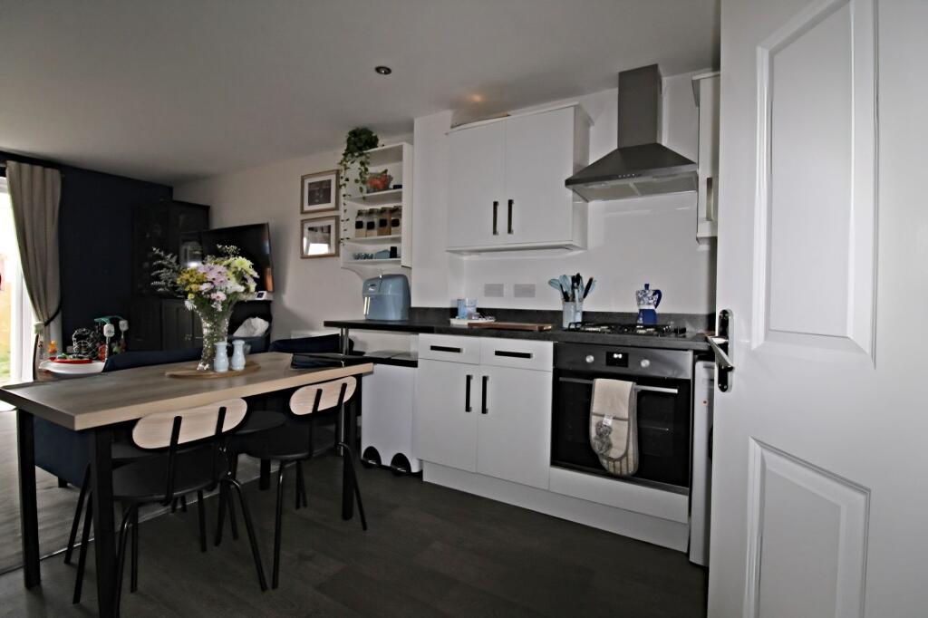 Open Plan Kitchen Lounge