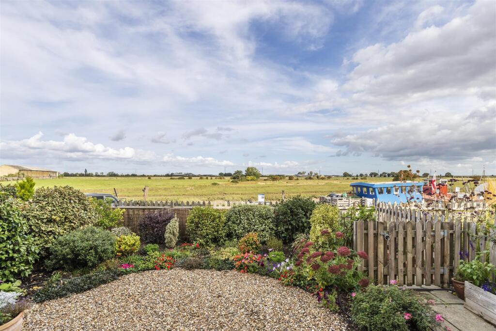 4 Chambers Warf-11 copy.jpg