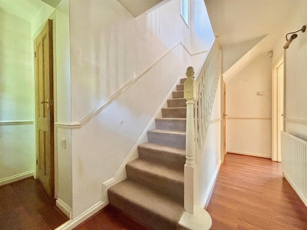 HALL 1.jpg