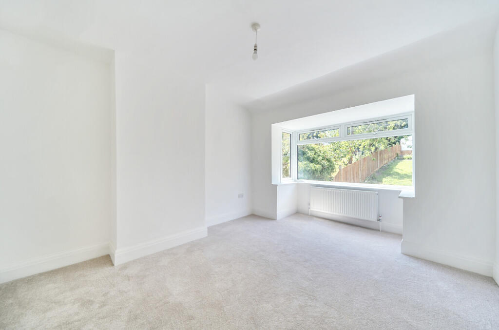 4-1318067-4-686ff...