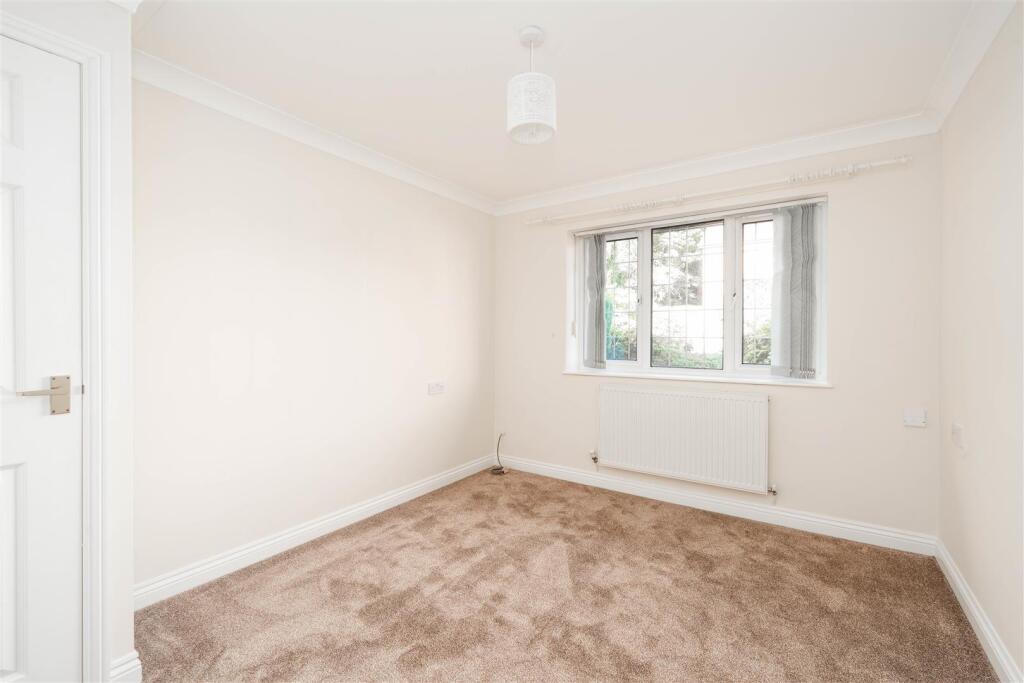 Bedroom2.jpg