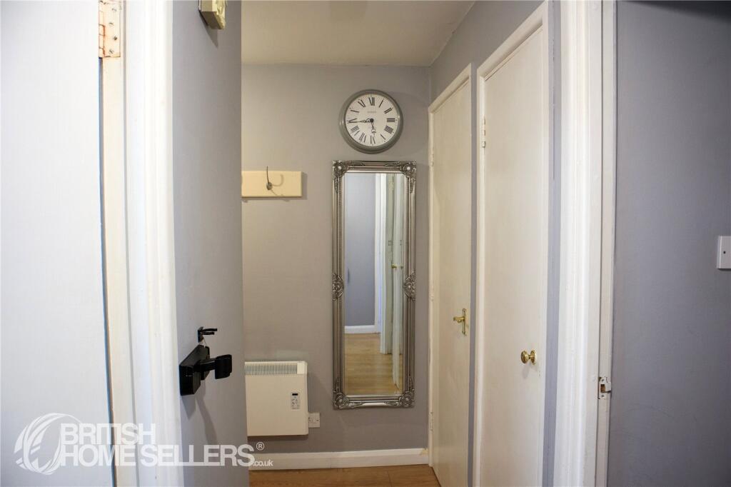 Crowthorne Road, Bracknell, Berkshire, RG12