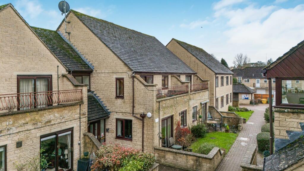 Outdoor Seating Area