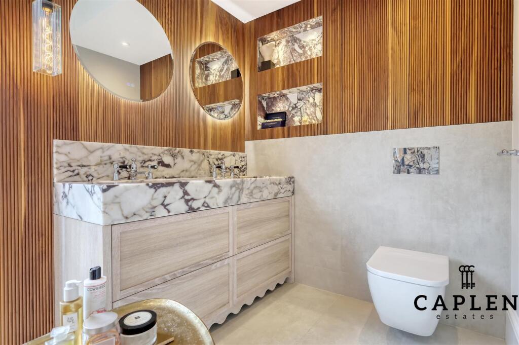 img_8390_6 copy 2.jpg