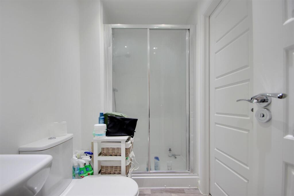 Shower Rioom
