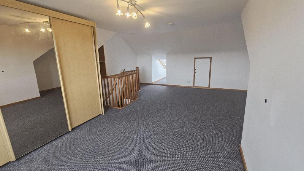 WhatsApp Image 2025-09-19 at 09.22.13 (2).jpeg