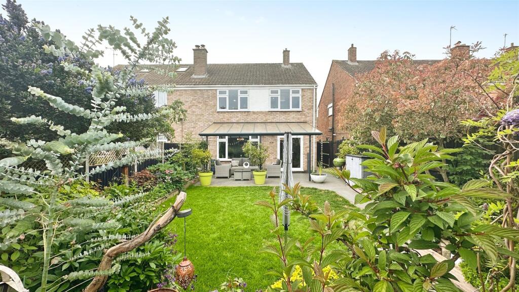 fffda6df--4F57-A4F3-A5134BBC2B57-72555-00001735416