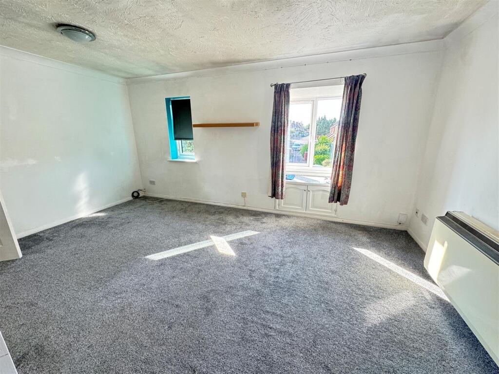 Sitting room.jpg