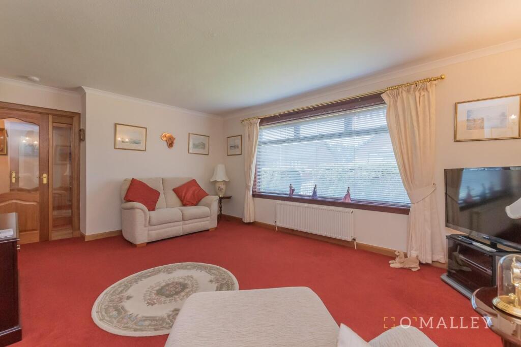 9. Living Room 3.jpg