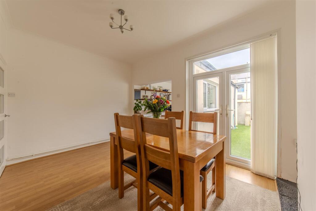 24 Florence Place-11.jpg