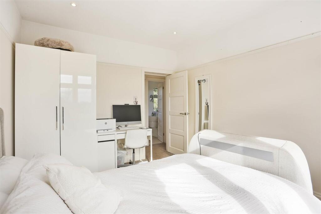 1428771084 -  19.jpg