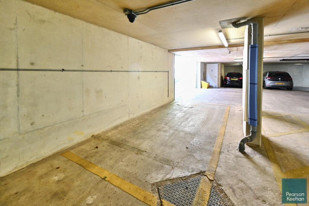 Apt 6, Verano, 58 Palmeira Ave, BN3 (24).jpg